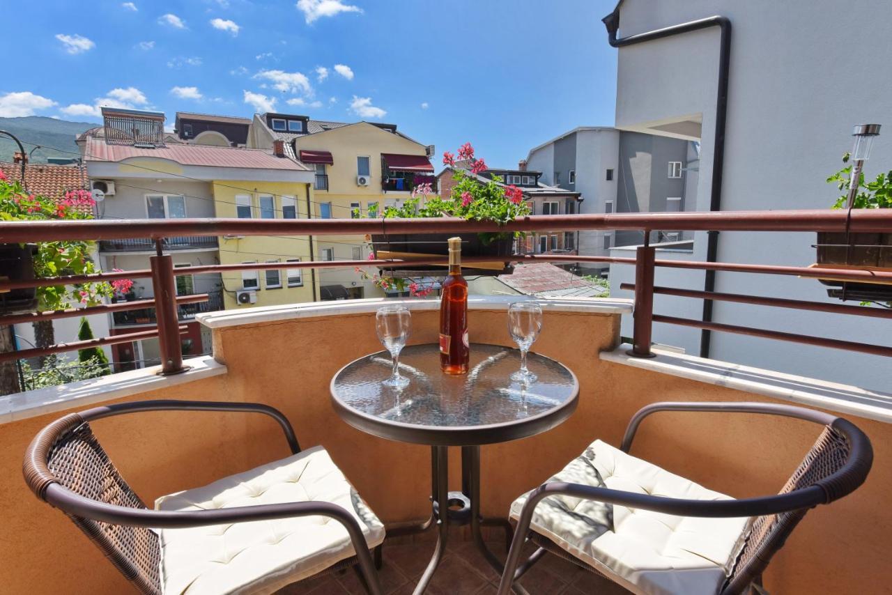 Si Apartments Ohrid With Free Parking מראה חיצוני תמונה