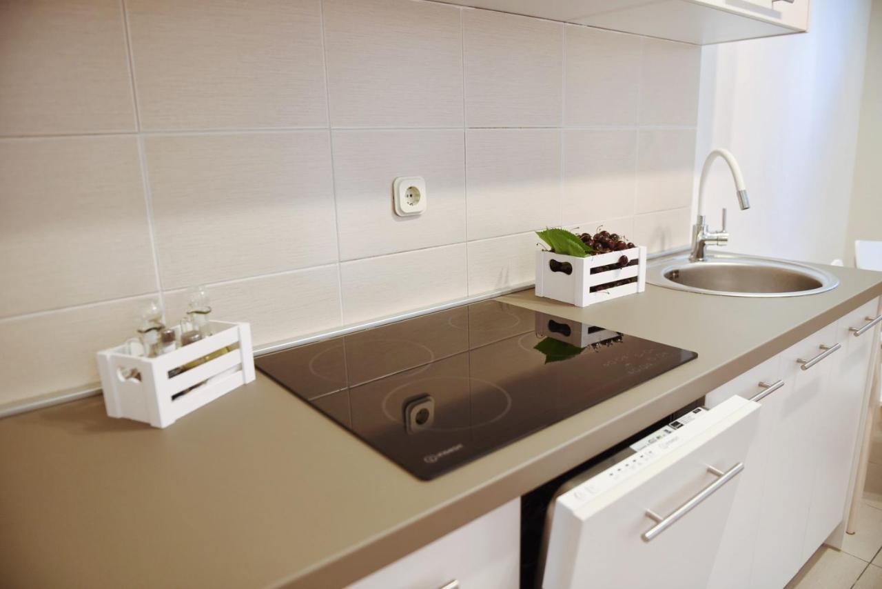 Si Apartments Ohrid With Free Parking מראה חיצוני תמונה